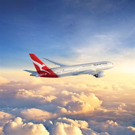 qantas airlines official website singapore